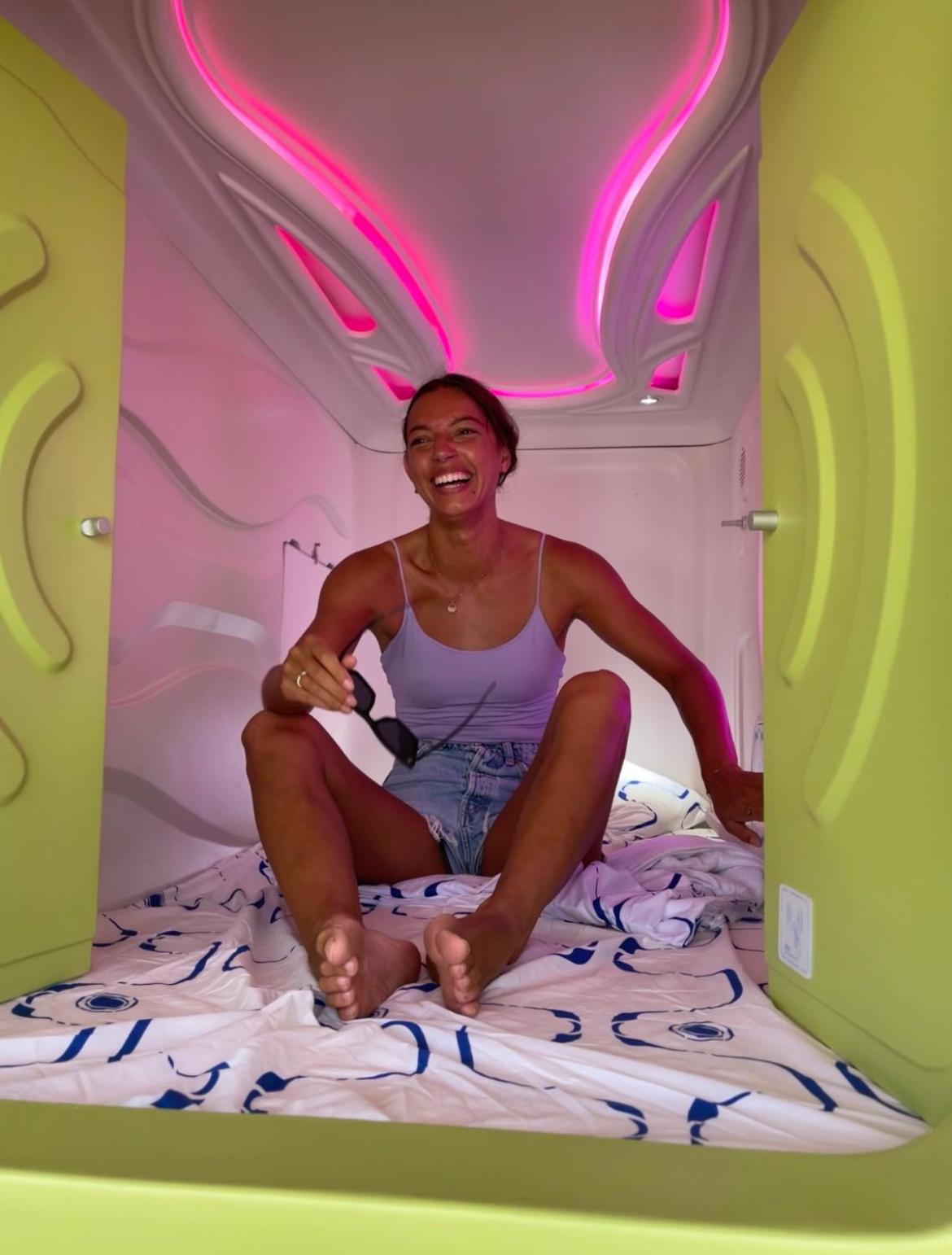 Pupa House - Capsule Hotel - Adults Only 타마린도 외부 사진